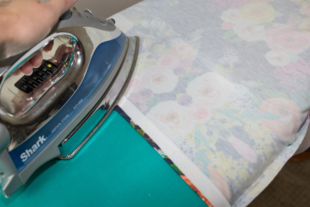 Carseat Cover Pattern & Sewing Tutorial featured by top US sewing blogger, Sweet Red Poppy