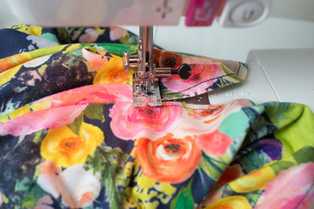 Carseat Cover Pattern & Sewing Tutorial featured by top US sewing blogger, Sweet Red Poppy