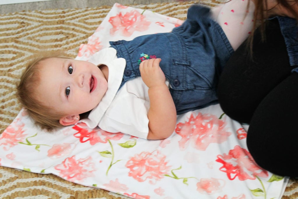 Carseat Cover Pattern & Sewing Tutorial featured by top US sewing blogger, Sweet Red Poppy
