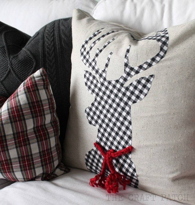 20+ Christmas Sewing Projects featured by top US craft blogger, Sweet Red Poppy: The Craft Patch Christmas Reindeer Silhouette Pillow Sewing Tutorial