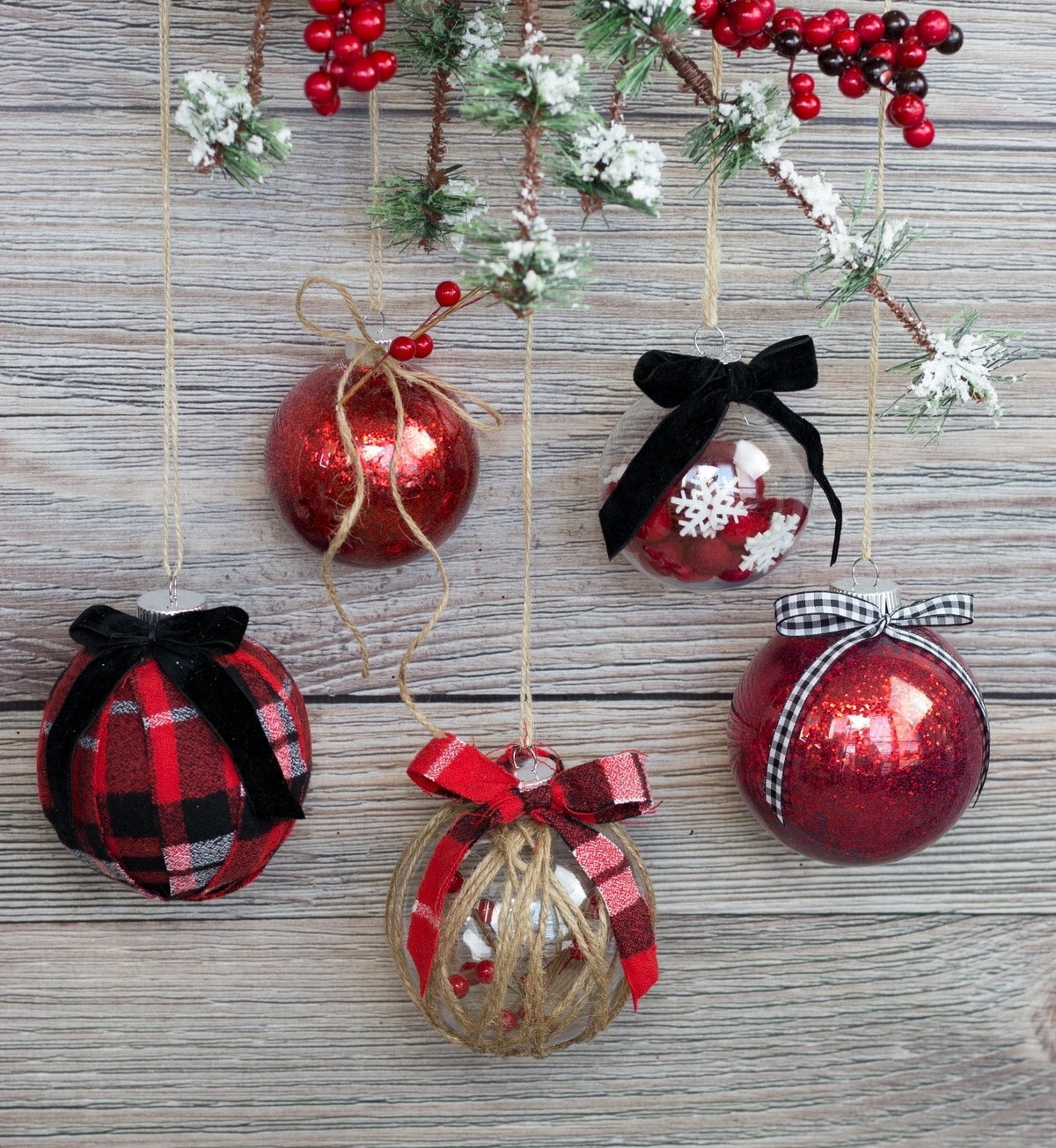 Decorate Clear Plastic Christmas Ornaments DIY Tutorial with Glitter, Fabric, Twine, Felt and Ribbon