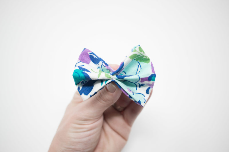 Tutorial} Fabric Ribbon Hair Bows - Our Thrifty Ideas