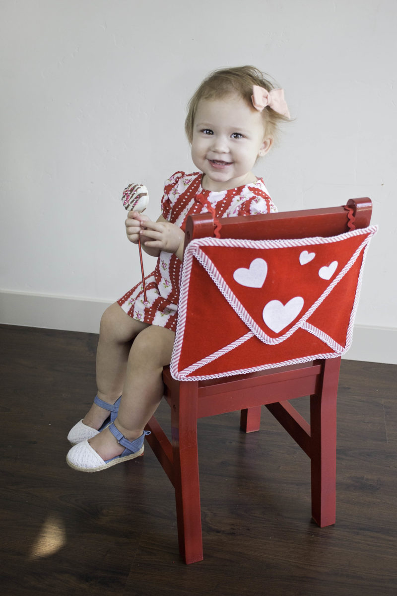 DIY Kid's Valentine's Chairbacker Envelope Tutorial