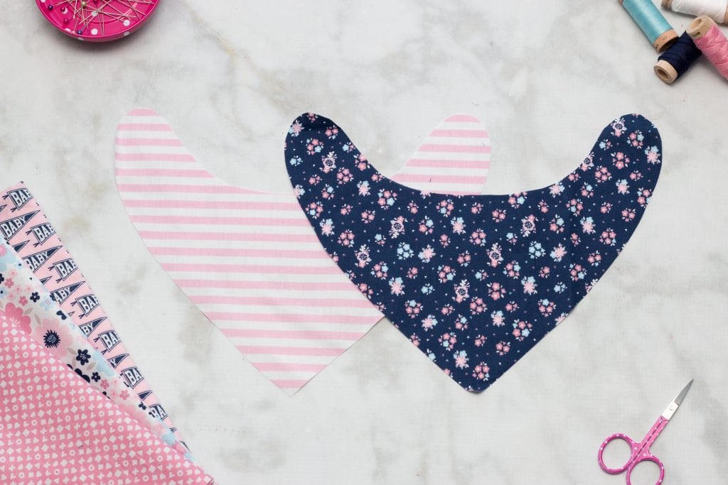 How to Make Bandana Bibs for Babies featured by top US sewing blog, Sweet Red Poppy: 