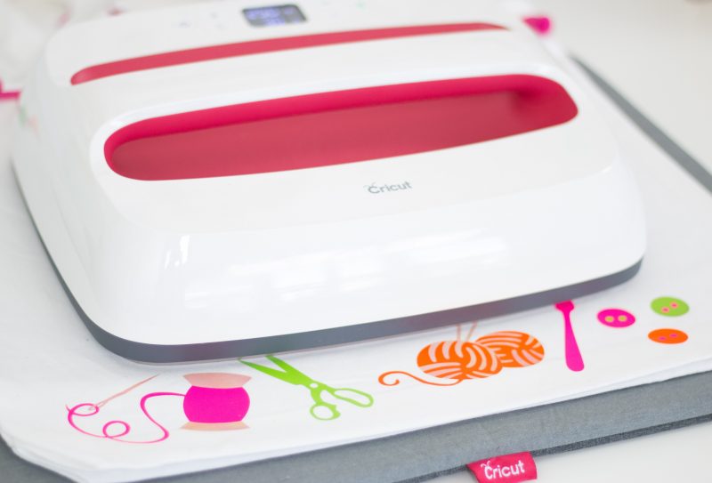 How to Use the Cricut EasyPress Instead of a Heat Press.