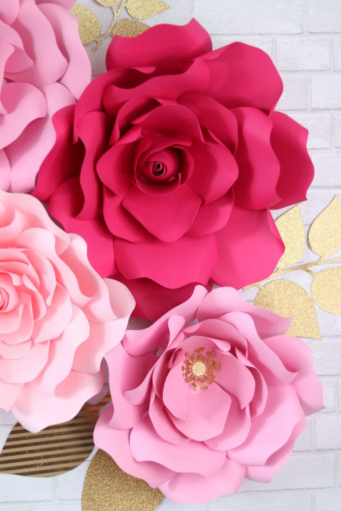 How to Make Large Paper Flowers