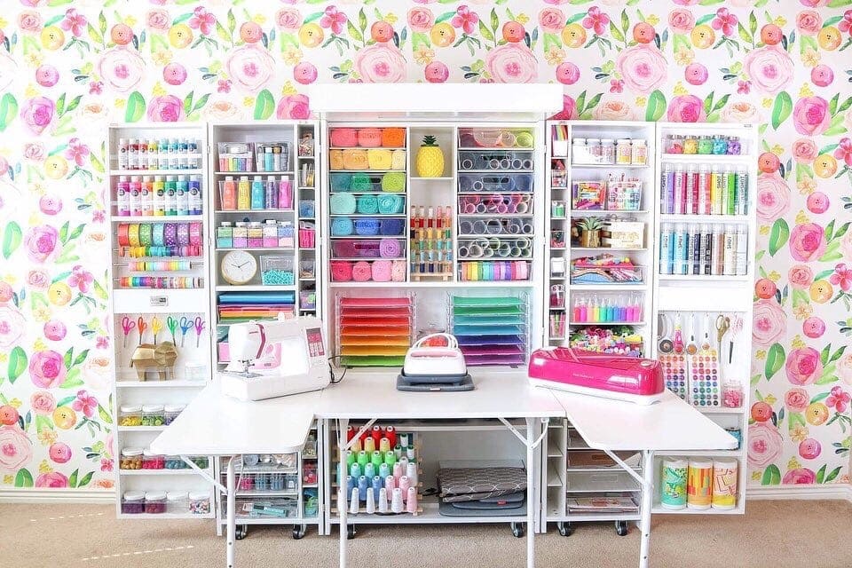 The BEST Craft Storage and Organization Ideas  Dream craft room, Scrapbook  room organization, Craft room organization