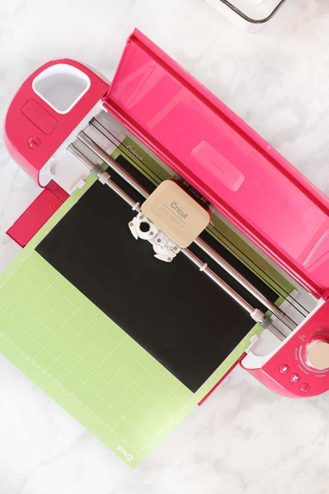 How to Cut Vinyl on a Cricut For Beginners! Easy Step-by-Step