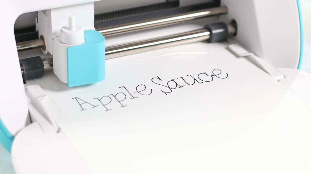 Brand New Cricut Joy Machine reviewed by top US craft blogger, Sweet Red Poppy.