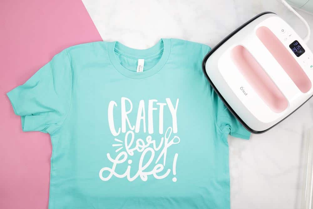 How to Make Cricut Iron-On T-Shirts - Sweet Red Poppy