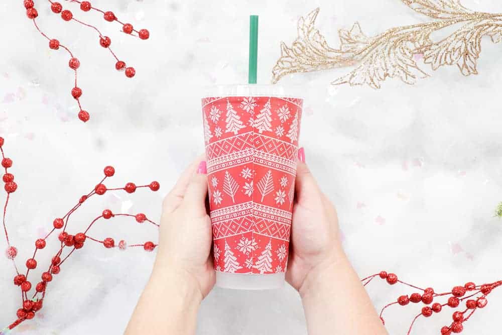 FREE Customizable Starbucks Coffee Cup Wrap Template featured by top US craft blogger, Sweet Red Poppy.