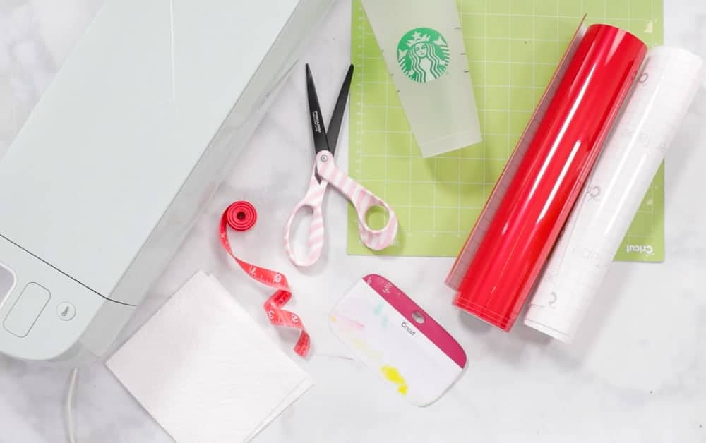 DIY Personalized Starbucks Cups Free SVG Template featured by top US craft blogger, Sweet Red Poppy.