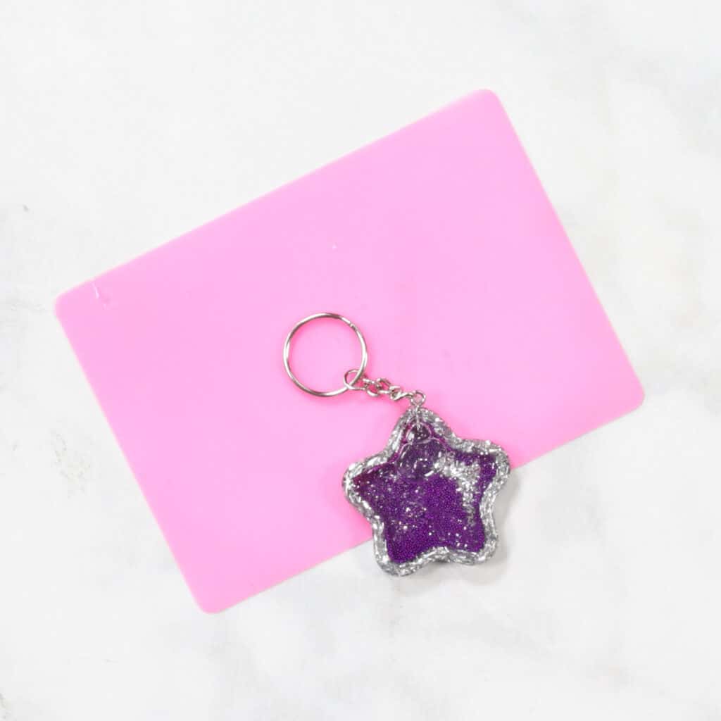 Video: How to Make a Magenta Monogram Shaker Keychain