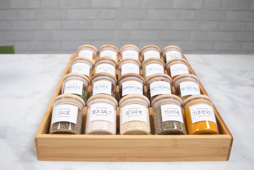 Simple DIY Spice Jar Labels For Your Kitchen