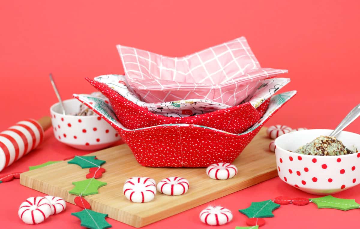 Microwave Bowl Cozy Sewing Pattern - Sweet Red Poppy
