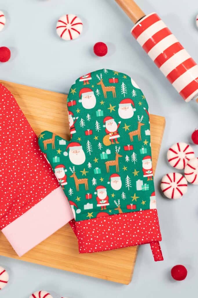 Sew an Oven Mitt with this free sewing pattern