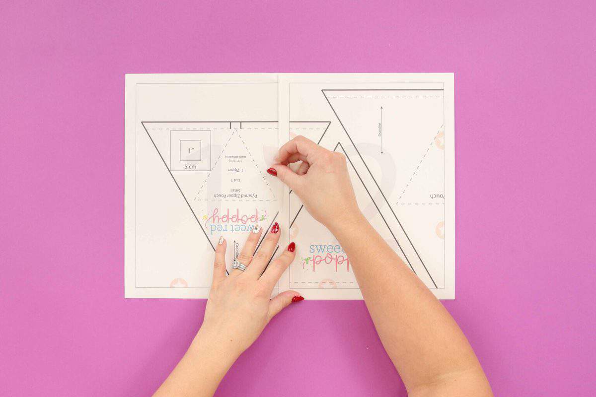 Zipper Triangle Pouch Sewing Tutorial Sweet Red Poppy