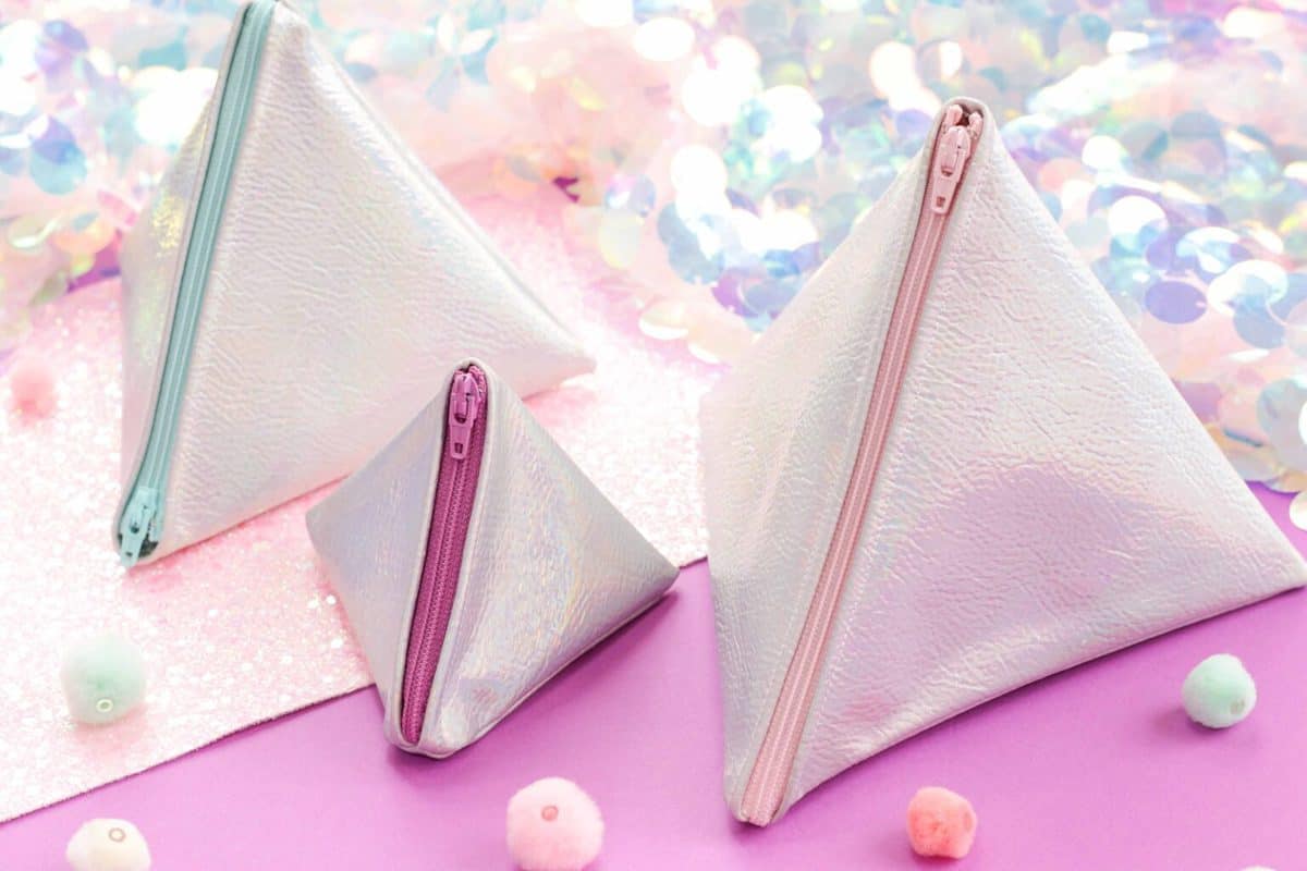 Zipper Triangle Pouch Sewing Tutorial Sweet Red Poppy