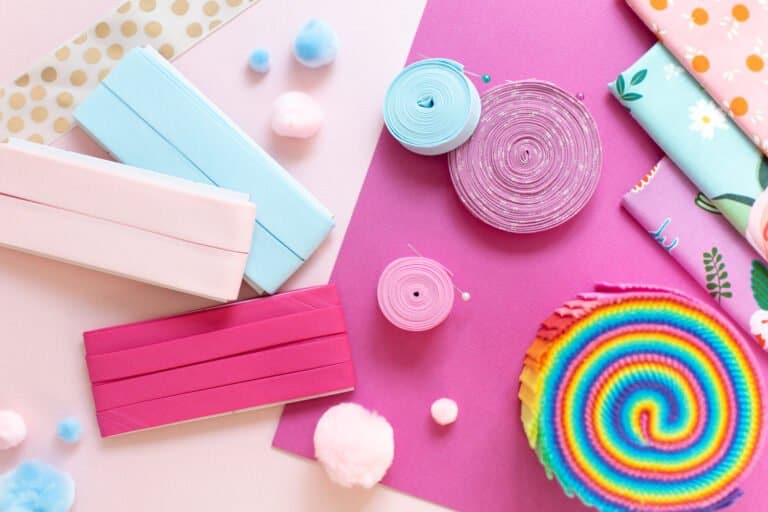 How to Bind a Quilt with Bias Tape Sweet Red Poppy