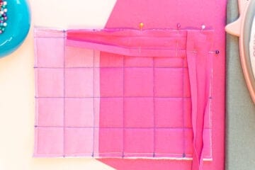 How to Sew a Mitered Corner with Bias Tape - Sweet Red Poppy