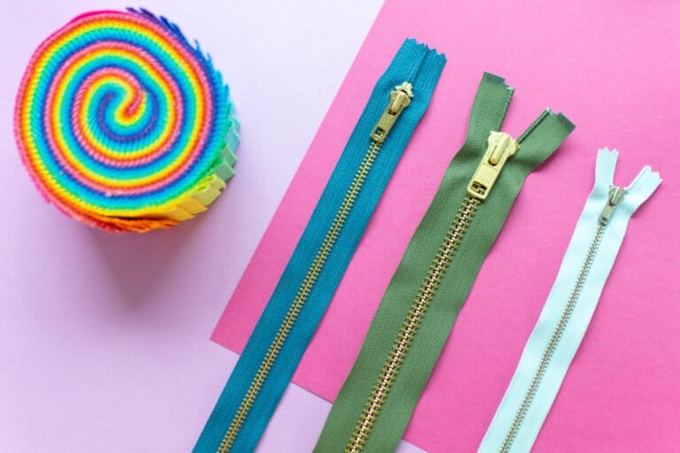 Anatomy of a Zipper Sweet Red Poppy