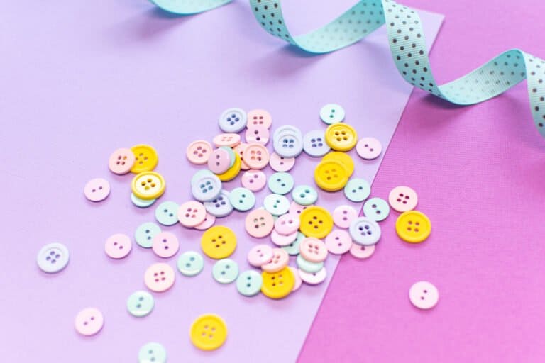 How to Sew a Button Sweet Red Poppy