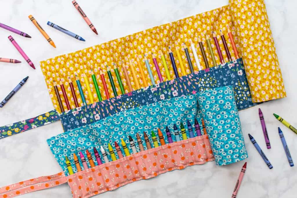 free crayon and pencil roll pattern