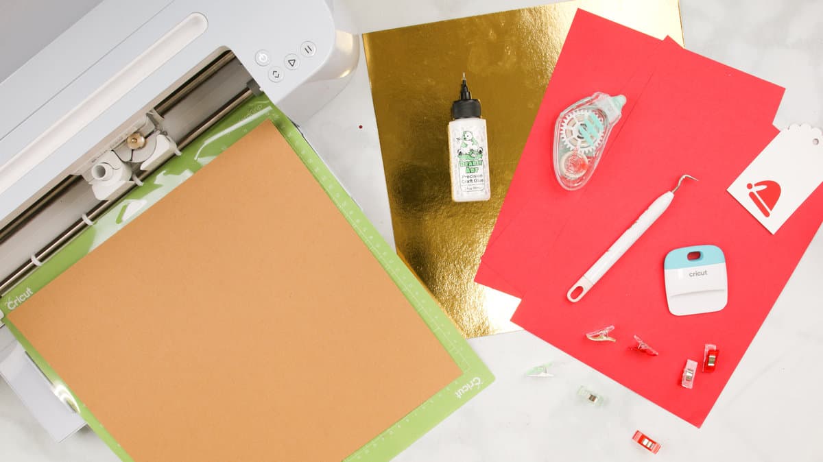How to Make Christmas Gift Tags with Your Cricut Machine - Sweet Red Poppy