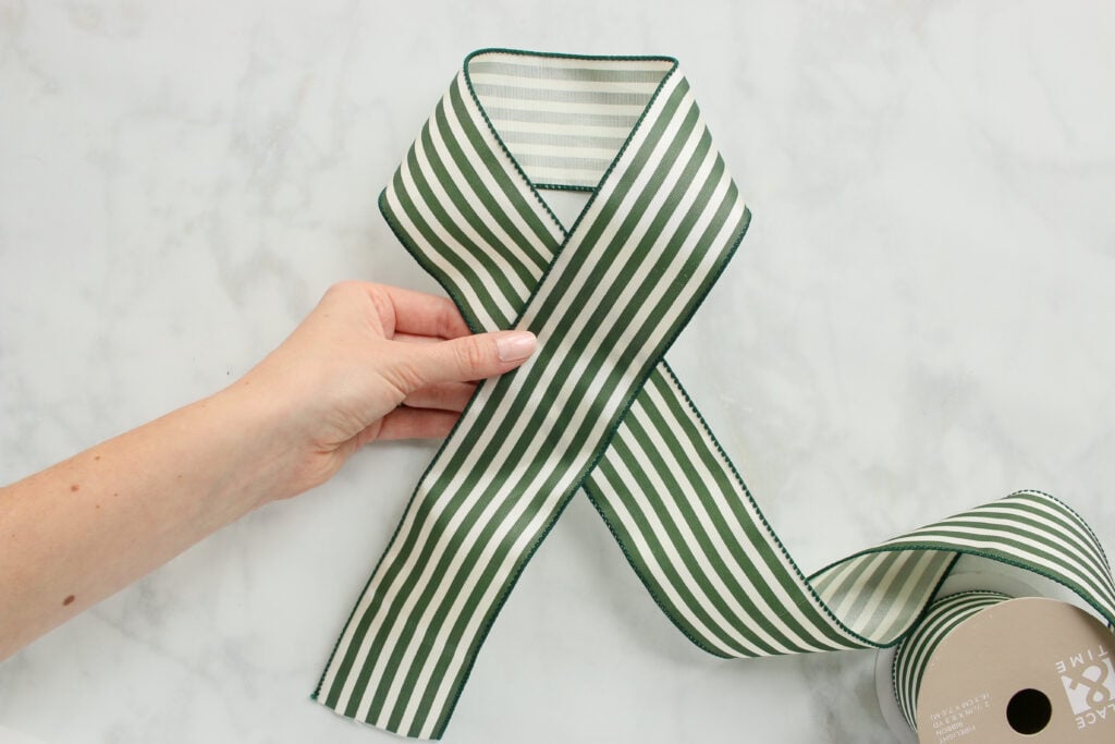 How To Make a Double Ribbon Bow With Tails - 1.5 Wired Ribbon Bow 