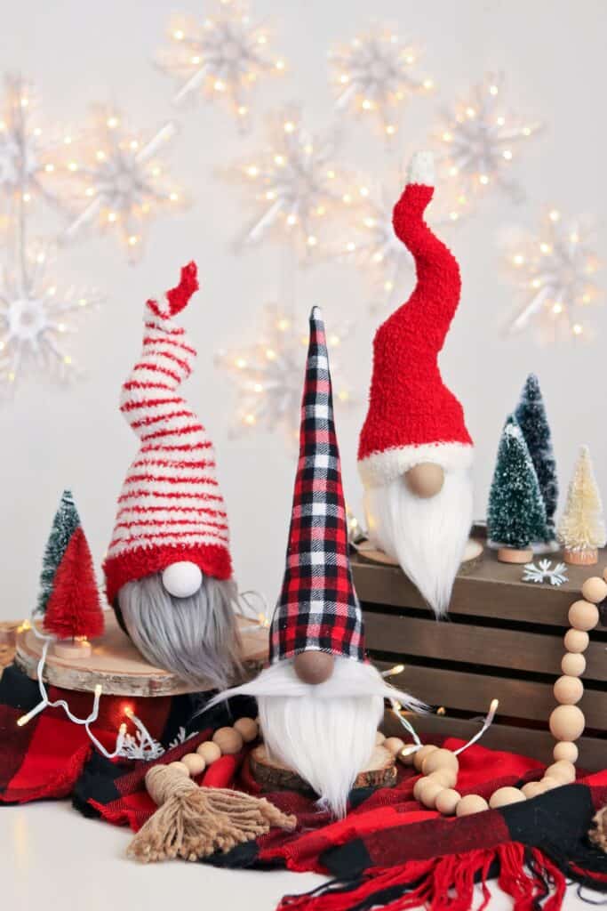 how to make christmas gnomes out of socks