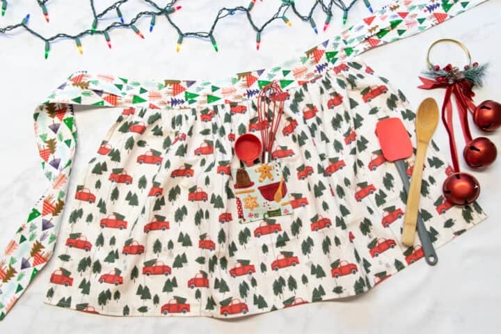 Free Apron Pattern | How to Sew a Half Apron - Sweet Red Poppy