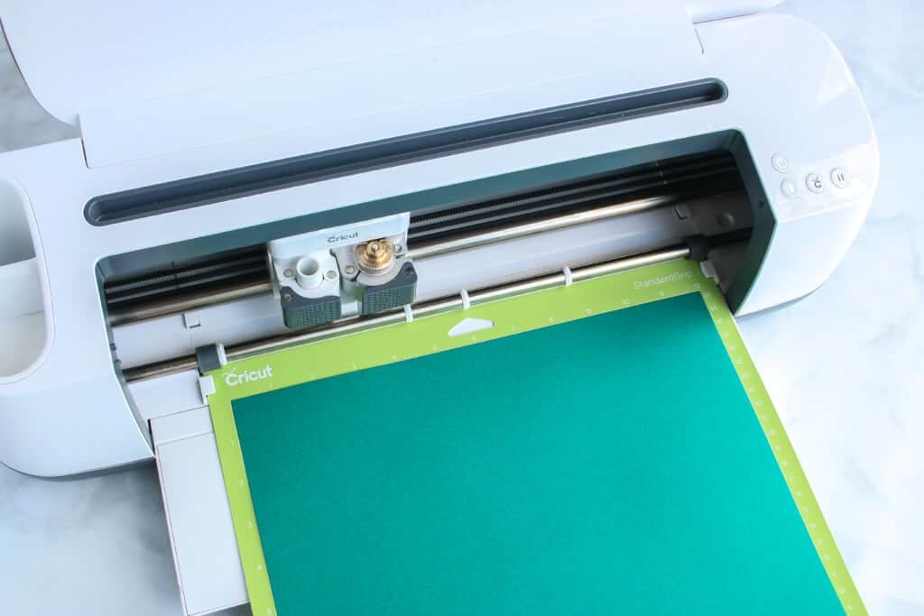 Cricut Gift Box template free
