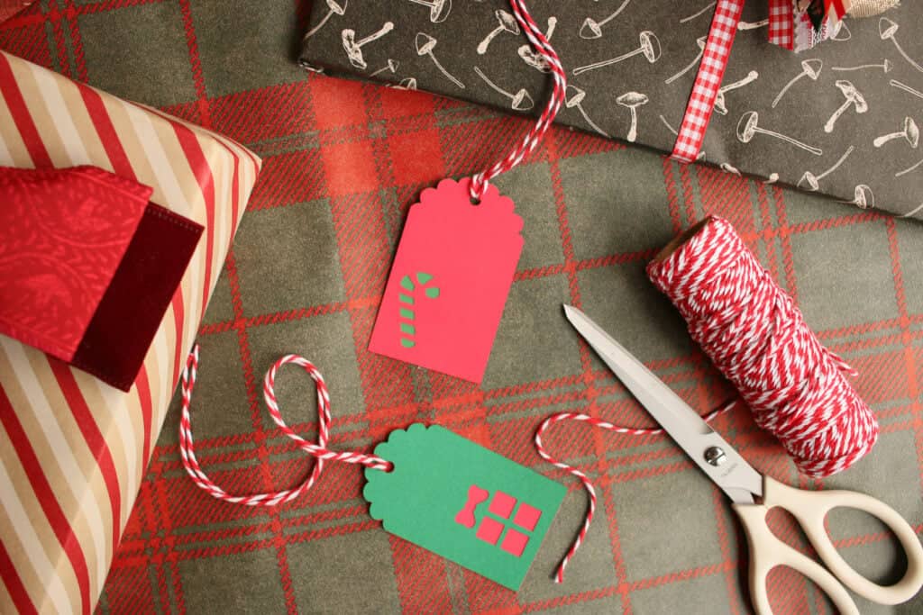 How to wrap a perfect present