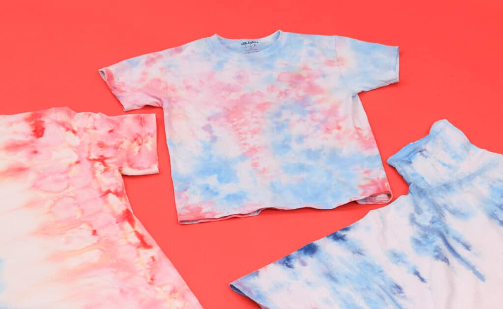 How to Use Soda Ash for Tie-Dye - Sarah Maker