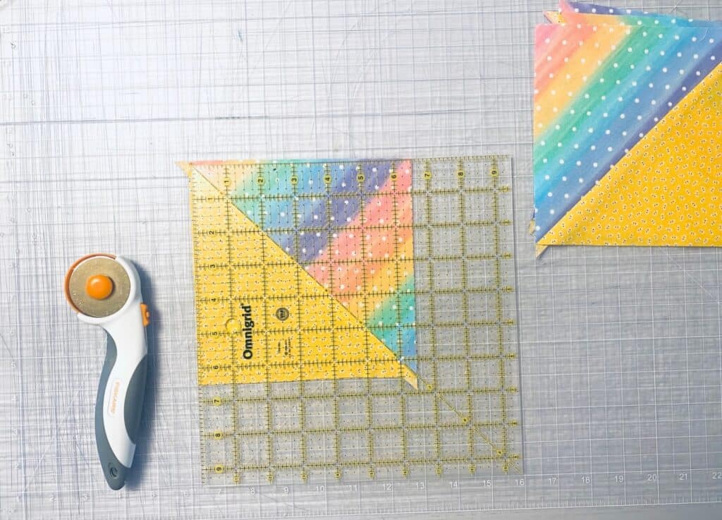 8 Half-Square Triangle Ruler, Omnigrid : Sewing Parts Online