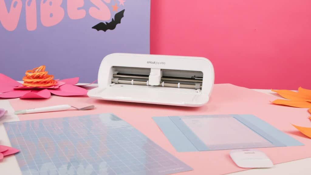 Cricut Joy Xtra Machine with Permanent Smart Vinyl Sampler Packs, Transfer  Tape and Tool Set Bundle