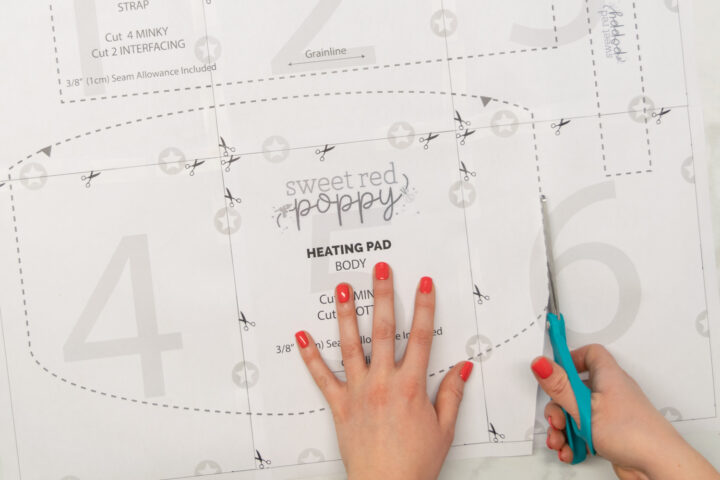 DIY Heating Pad - How to Make a Microwaveable Heating Pad - Sweet Red Poppy