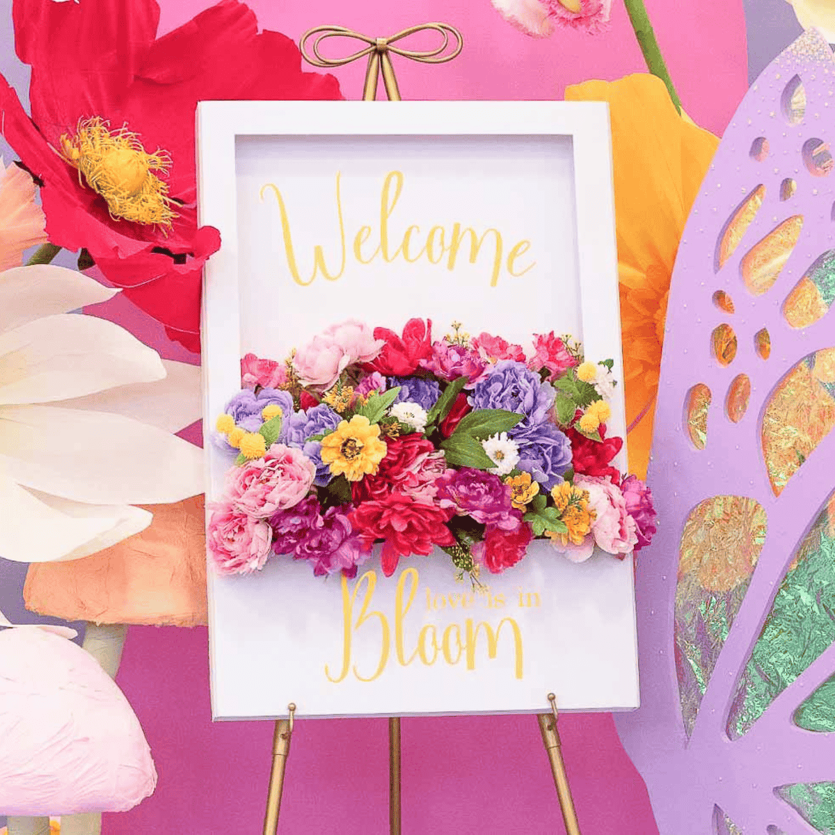 Floral Bloom Box WElcome Sign